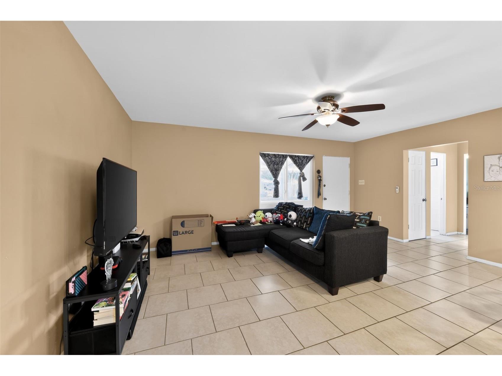 3655 Lalani Way Sarasota FL 34232 O6392527 image8