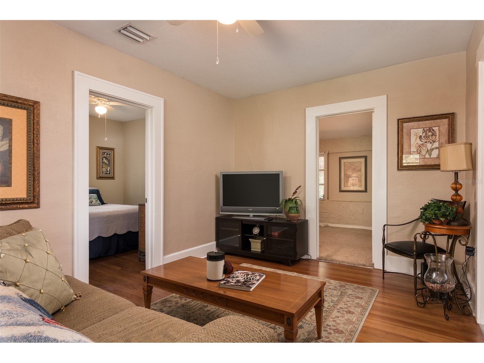 3655 N 1st (Upper Unit) Avenue Saint Petersburg FL 33713 TB8502435 image18