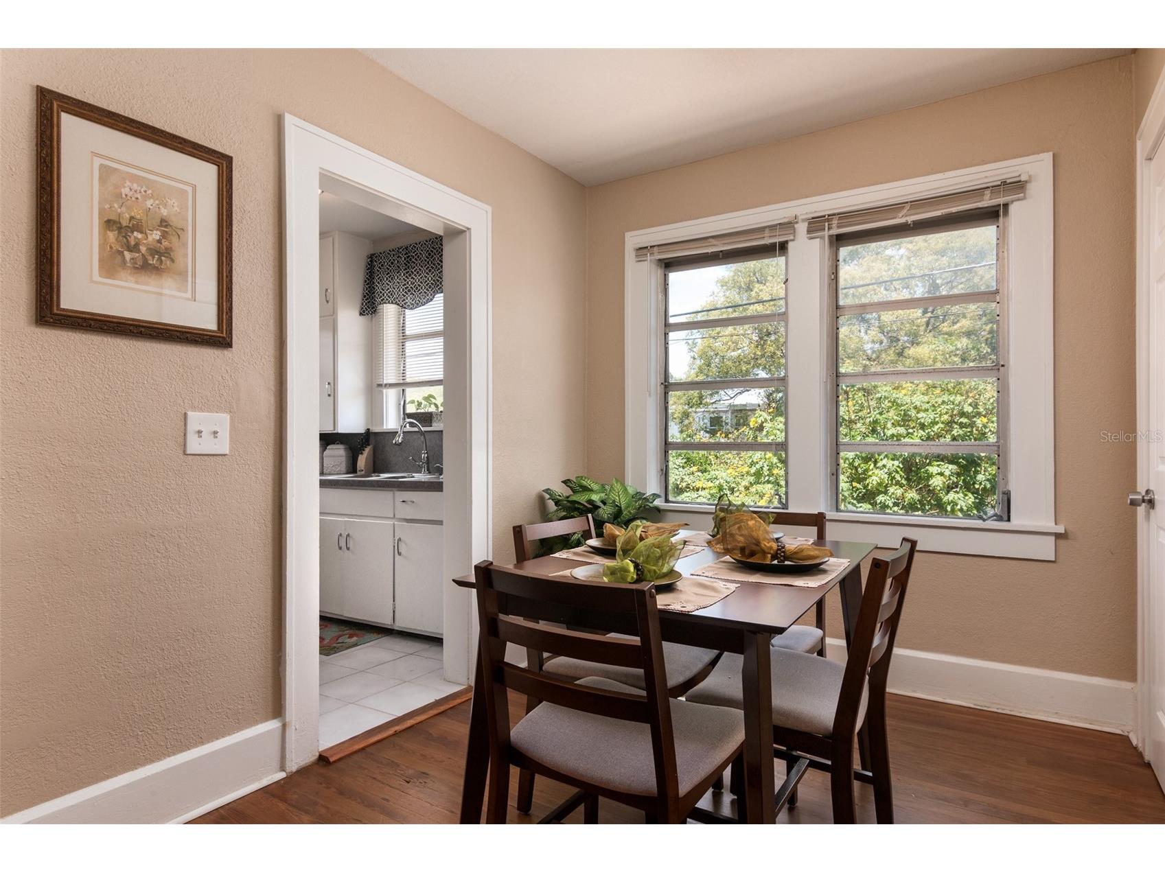 3655 N 1st (Upper Unit) Avenue Saint Petersburg FL 33713 TB8502435 image8