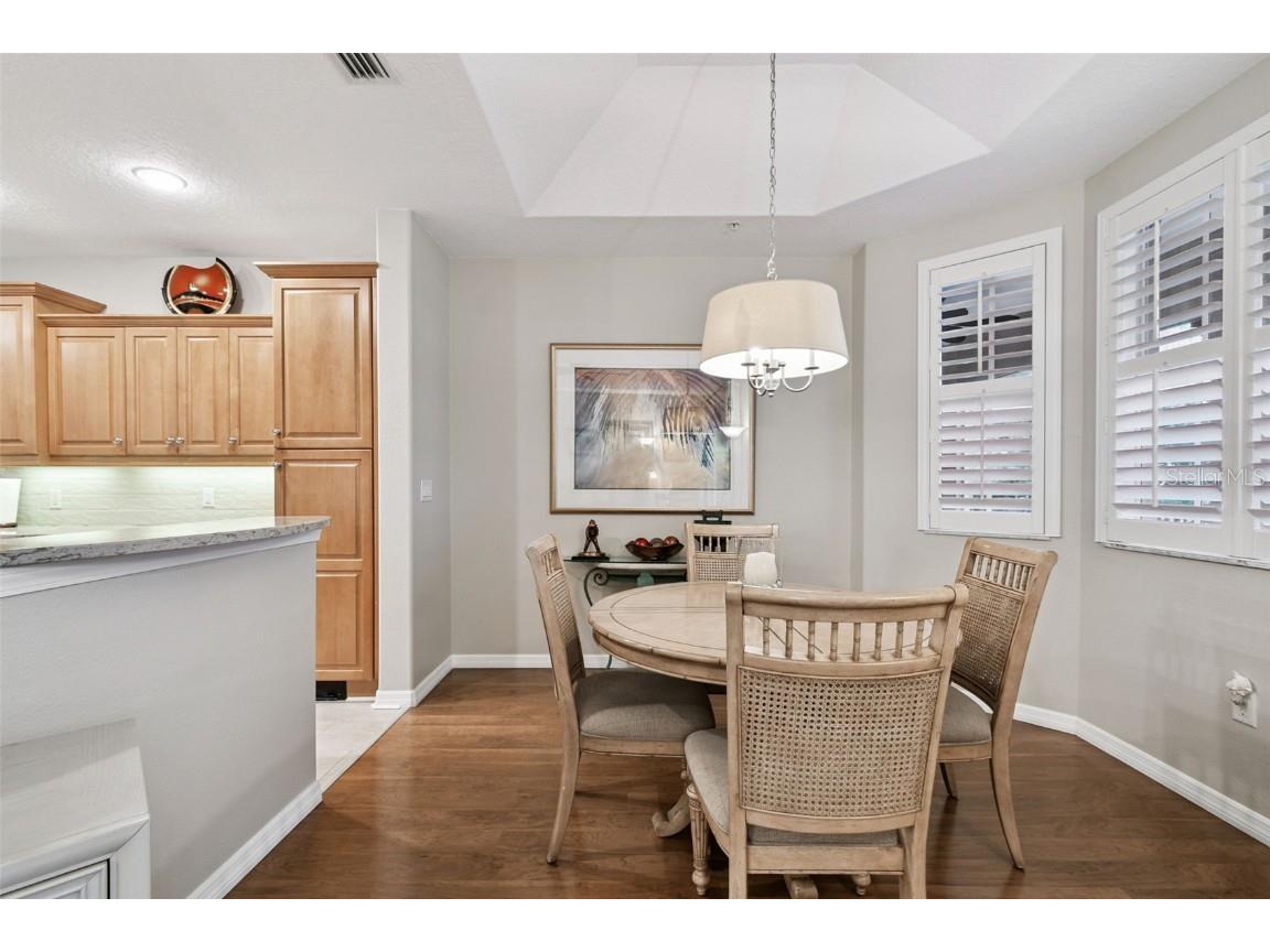 3655 Square West Lane #9 Sarasota FL 34238 W7874908 image20