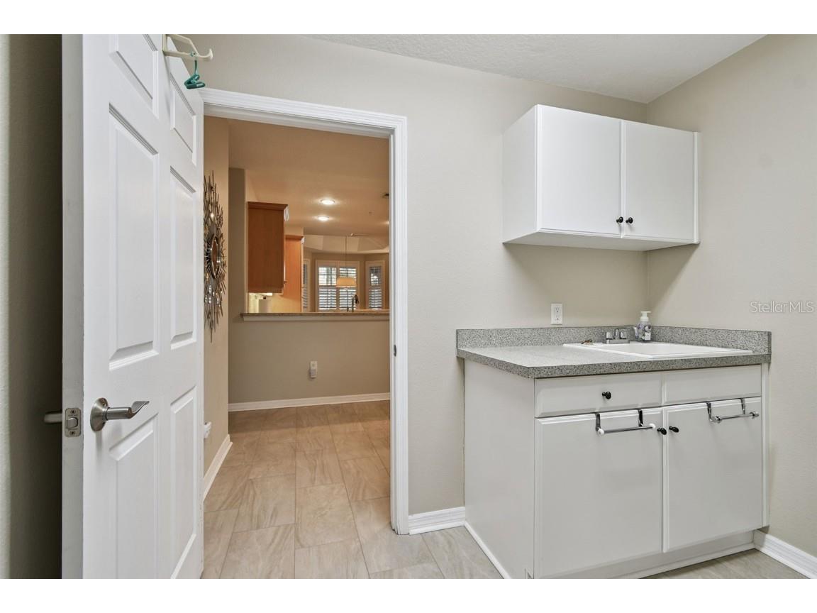 3655 Square West Lane #9 Sarasota FL 34238 W7874908 image35