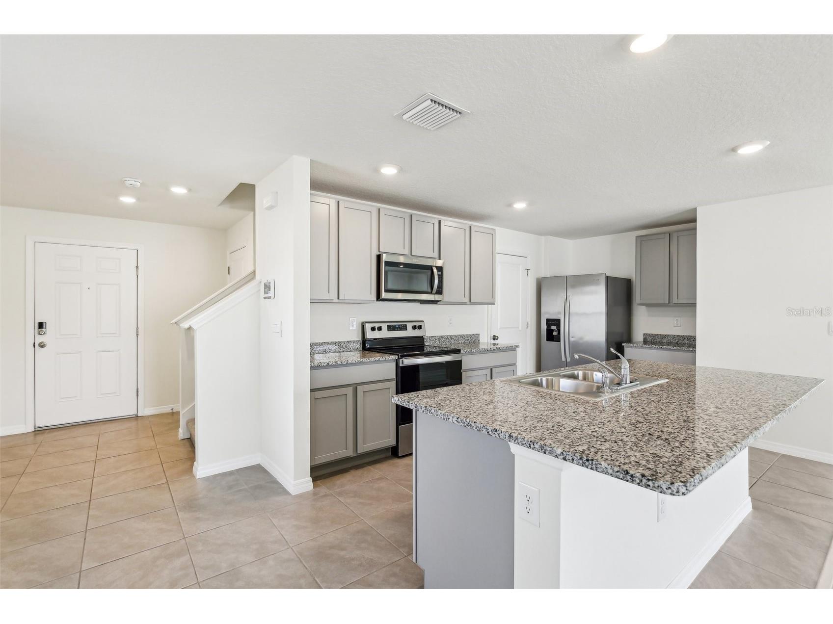 36557 Night Strawberry Court Dade City FL 33525 TB8526875 image11