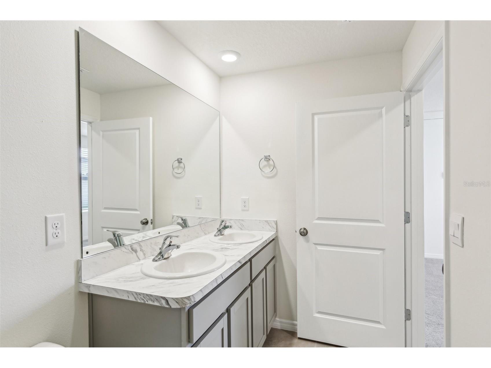 36557 Night Strawberry Court Dade City FL 33525 TB8526875 image23