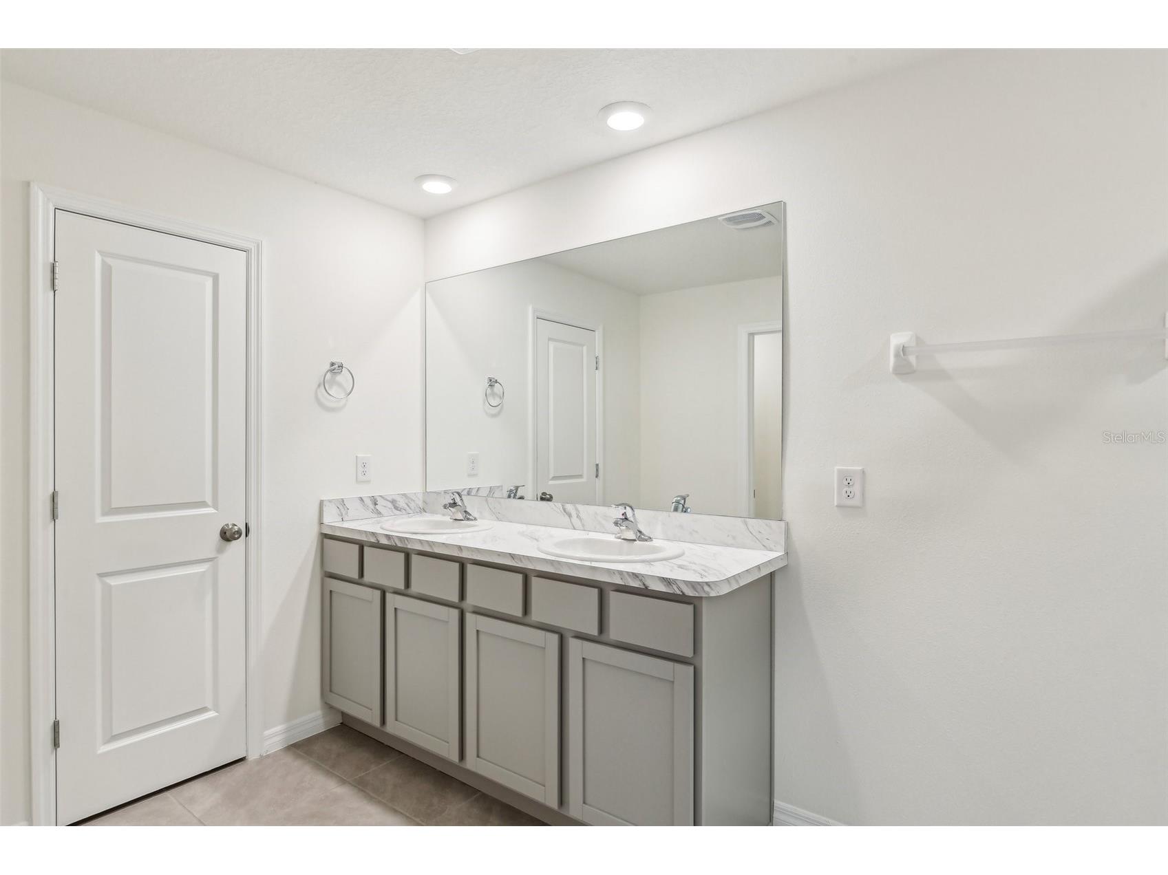 36557 Night Strawberry Court Dade City FL 33525 TB8526875 image43