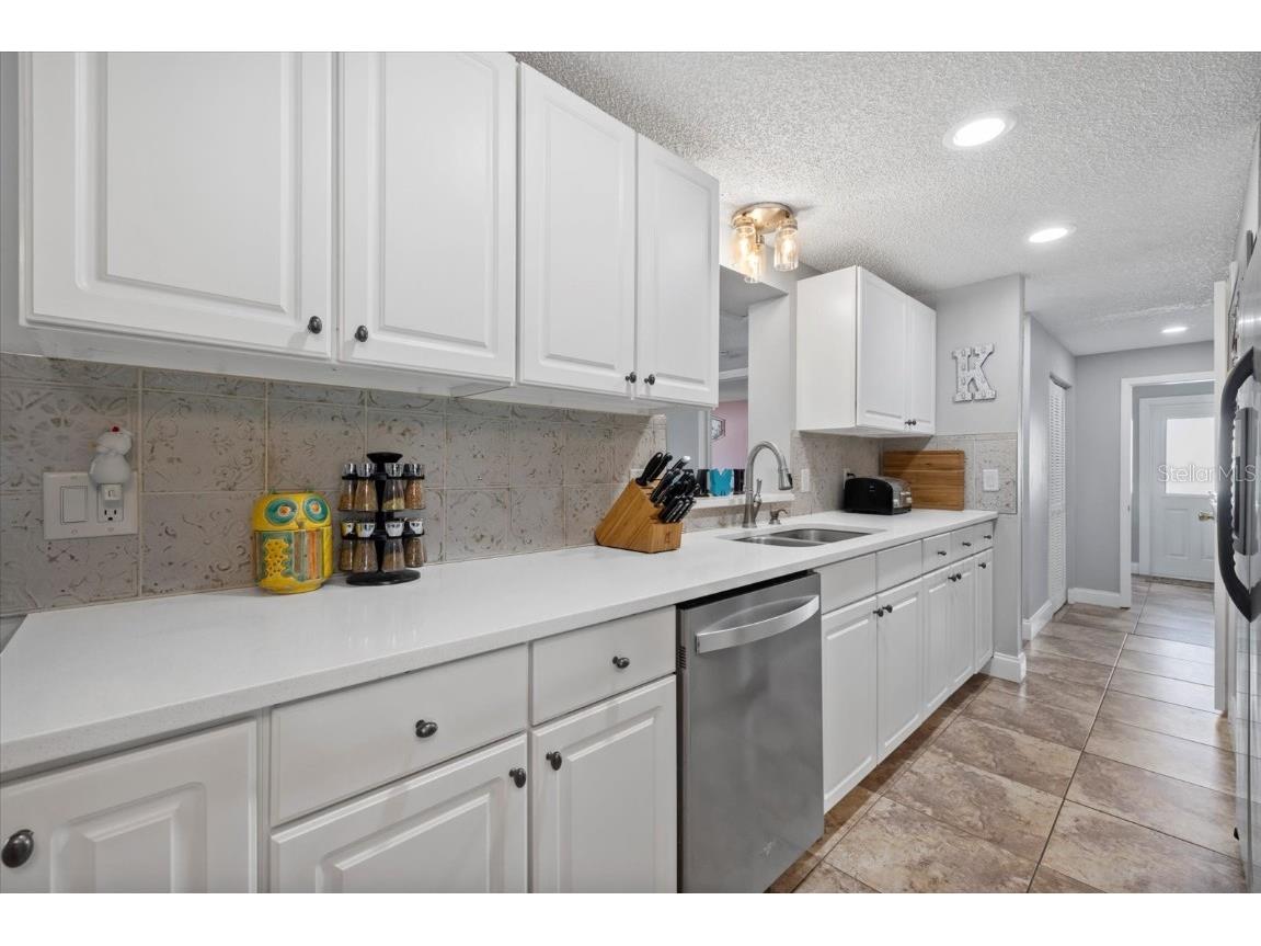 3656 Clematis Road Venice FL 34293 A4659919 image6