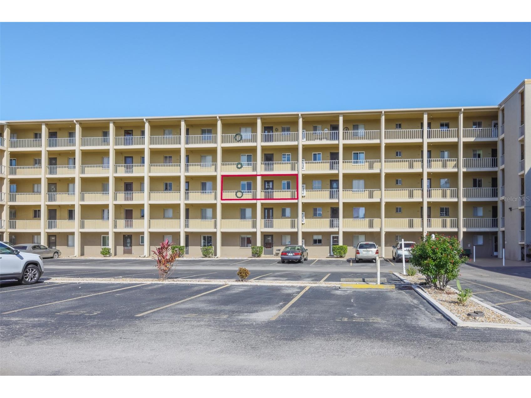 3656 Lake Bayshore Dr Bldg K #319 Bradenton FL 34205 TB8456979 image30