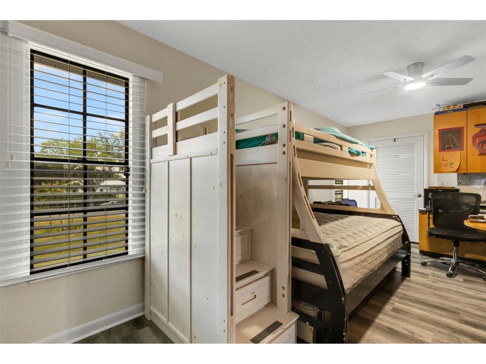 3656 Oak Grove Drive Sarasota FL 34243 A4691432 image28