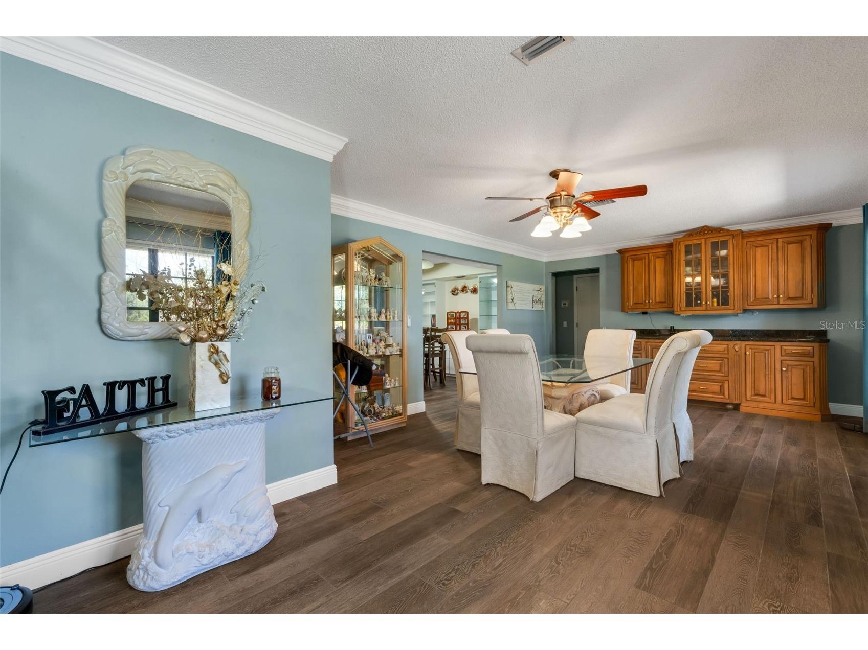 3656 Oak Grove Drive Sarasota FL 34243 A4691432 image8