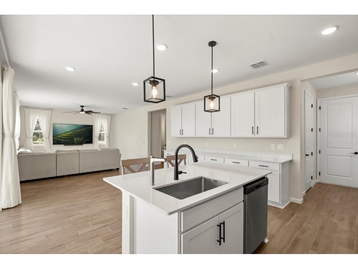 3657 Sublett Loop Tavares FL 32778 O6361605 image7