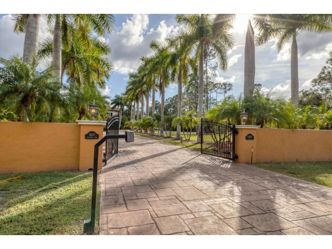 3657 Tropicaire Boulevard North Port FL 34286 N6141703 image3