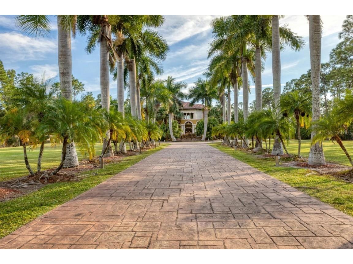 3657 Tropicaire Boulevard North Port FL 34286 N6141703 image5