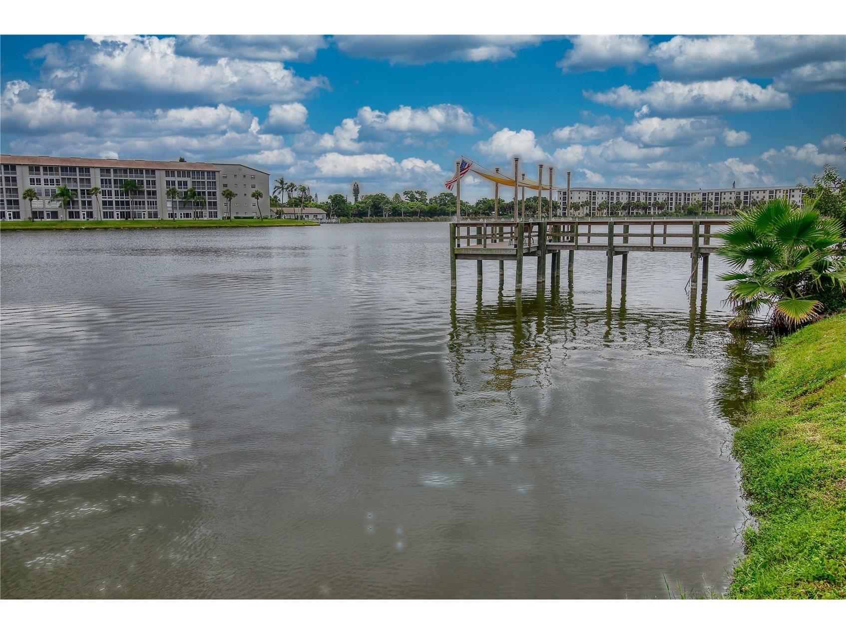 3658 Lake Bayshore Drive #320 Bradenton FL 34205 A4695381 image39