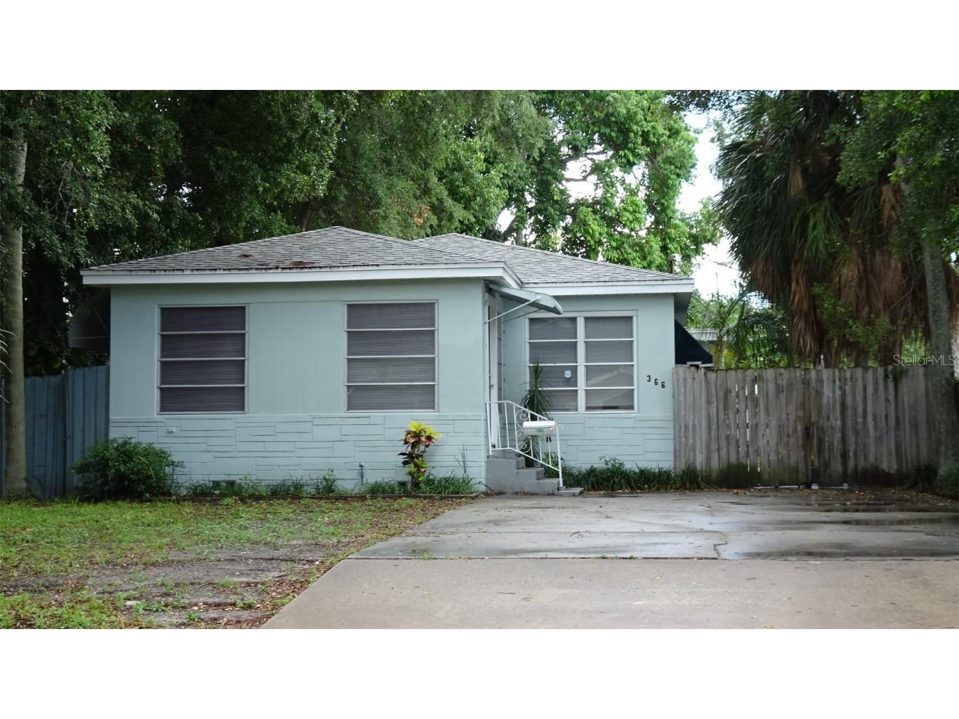 366 45th Avenue N Saint Petersburg FL 33703 U8247808 image1