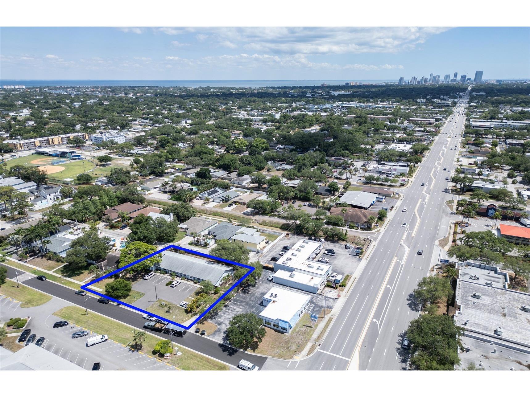 366 47th Avenue N #3 Saint Petersburg FL 33703 TB8508676 image12