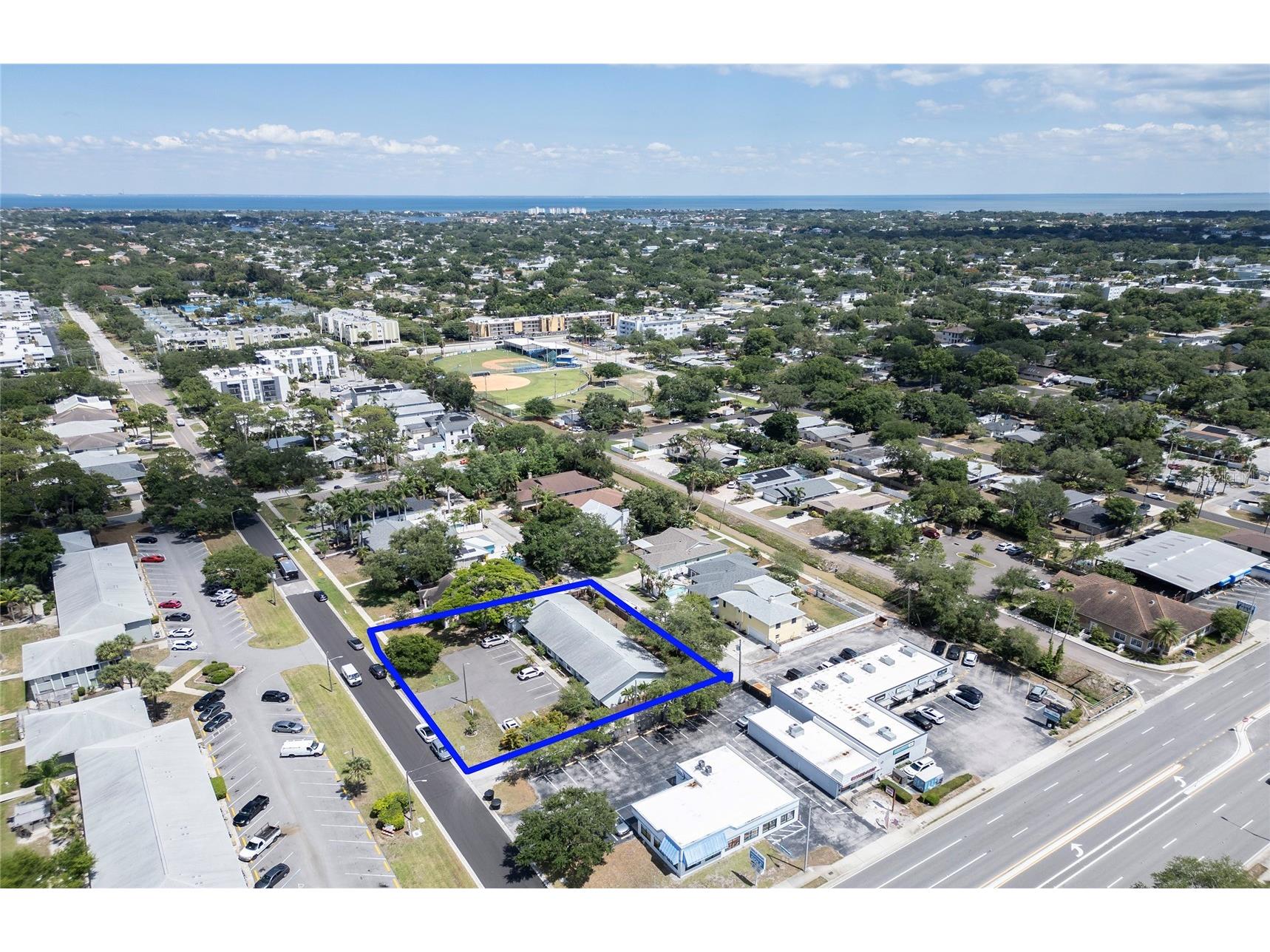 366 47th Avenue N #3 Saint Petersburg FL 33703 TB8508676 image27
