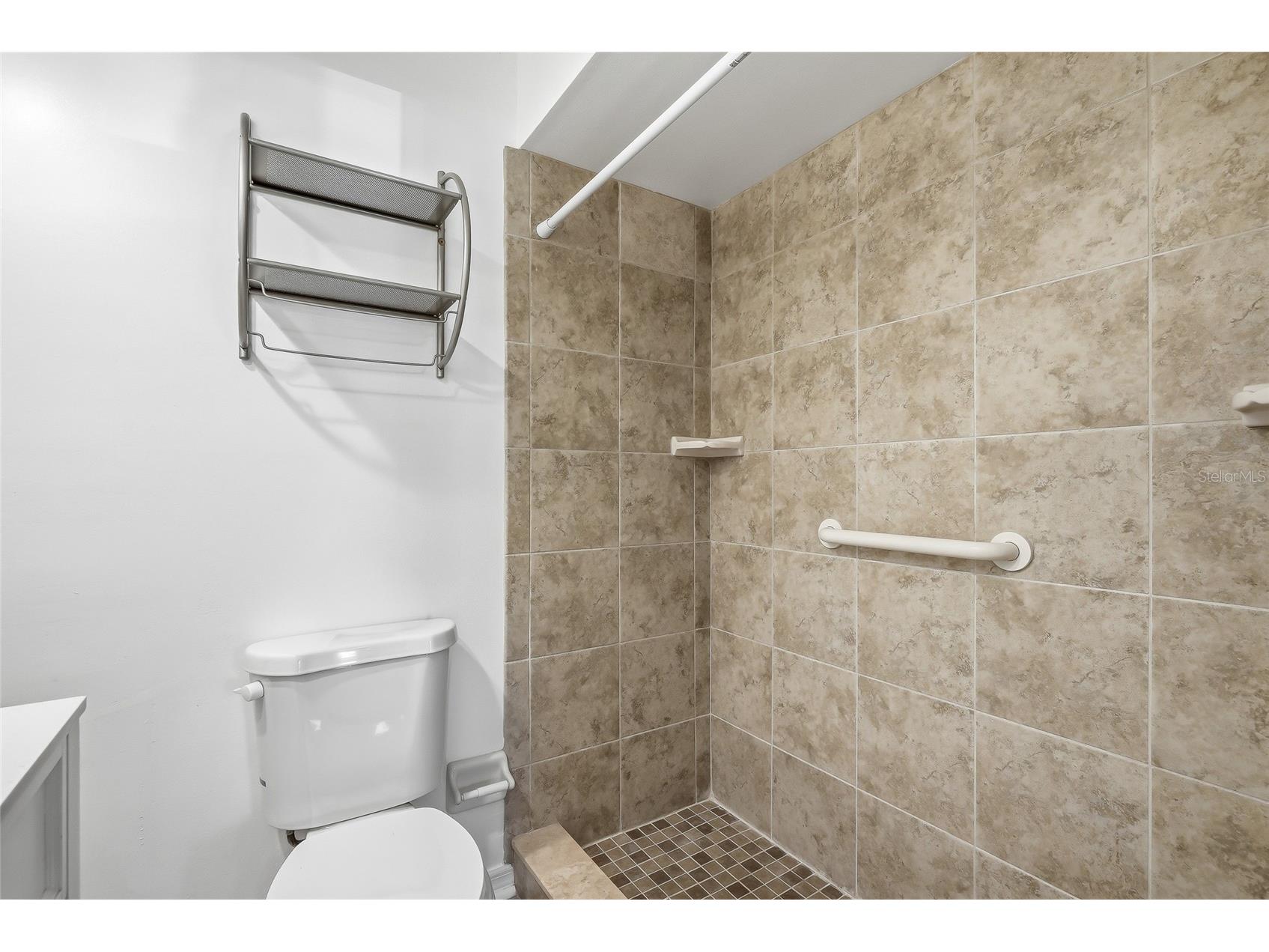 366 47th Avenue N #5 Saint Petersburg FL 33703 TB8514490 image11