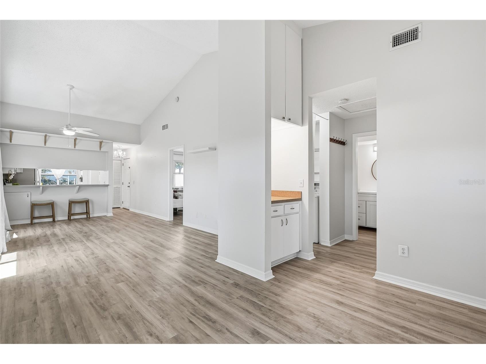 366 47th Avenue N #5 Saint Petersburg FL 33703 TB8514490 image21