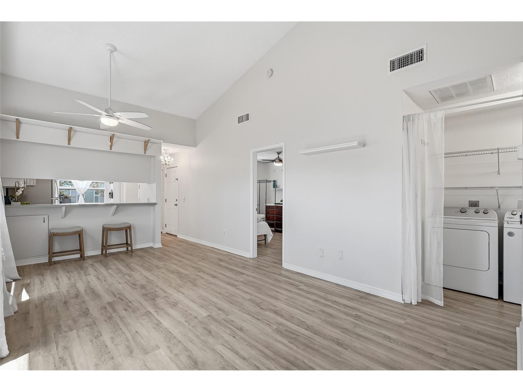 366 47th Avenue N #5 Saint Petersburg FL 33703 TB8514490 image22
