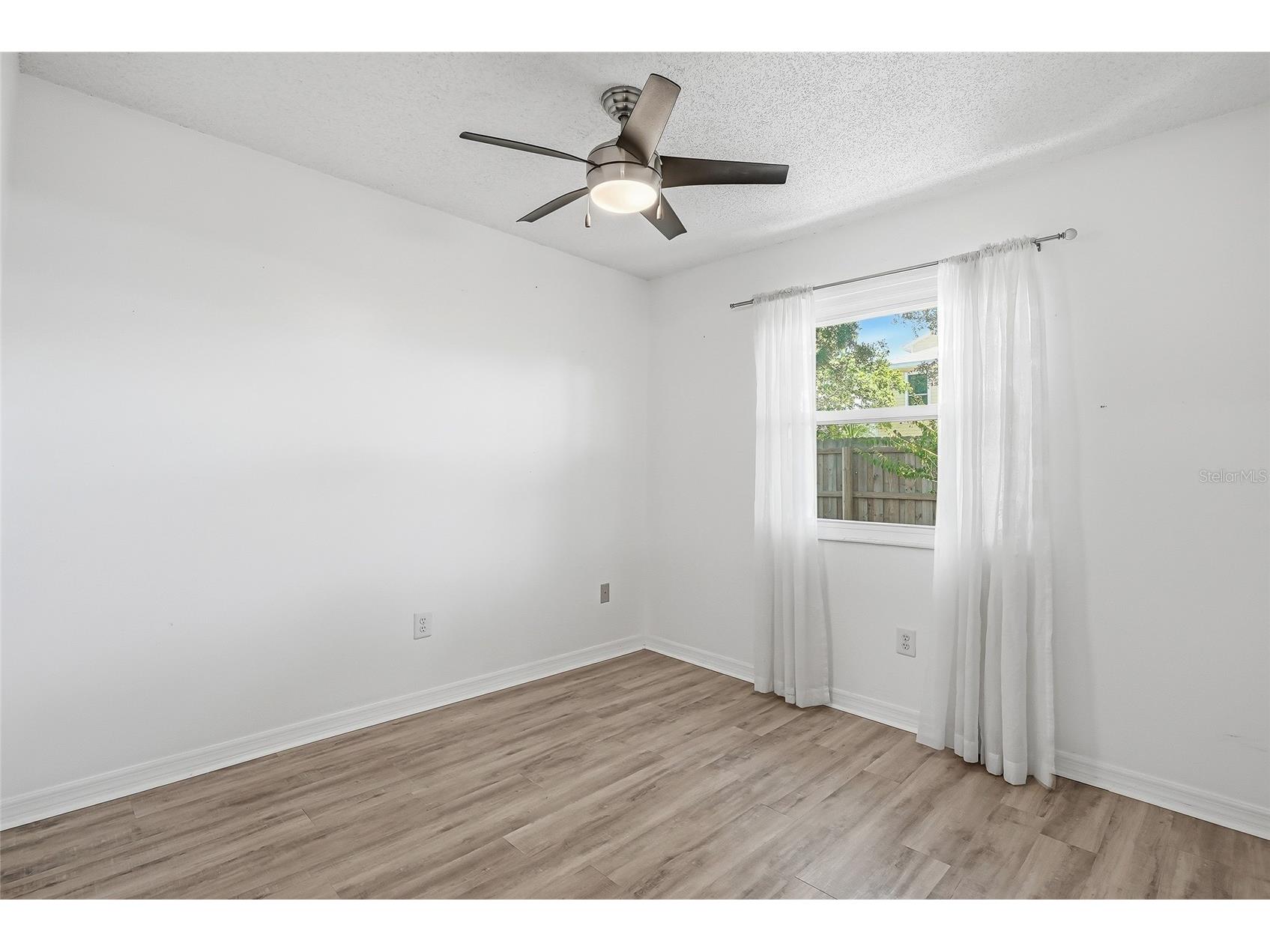 366 47th Avenue N #5 Saint Petersburg FL 33703 TB8514490 image7