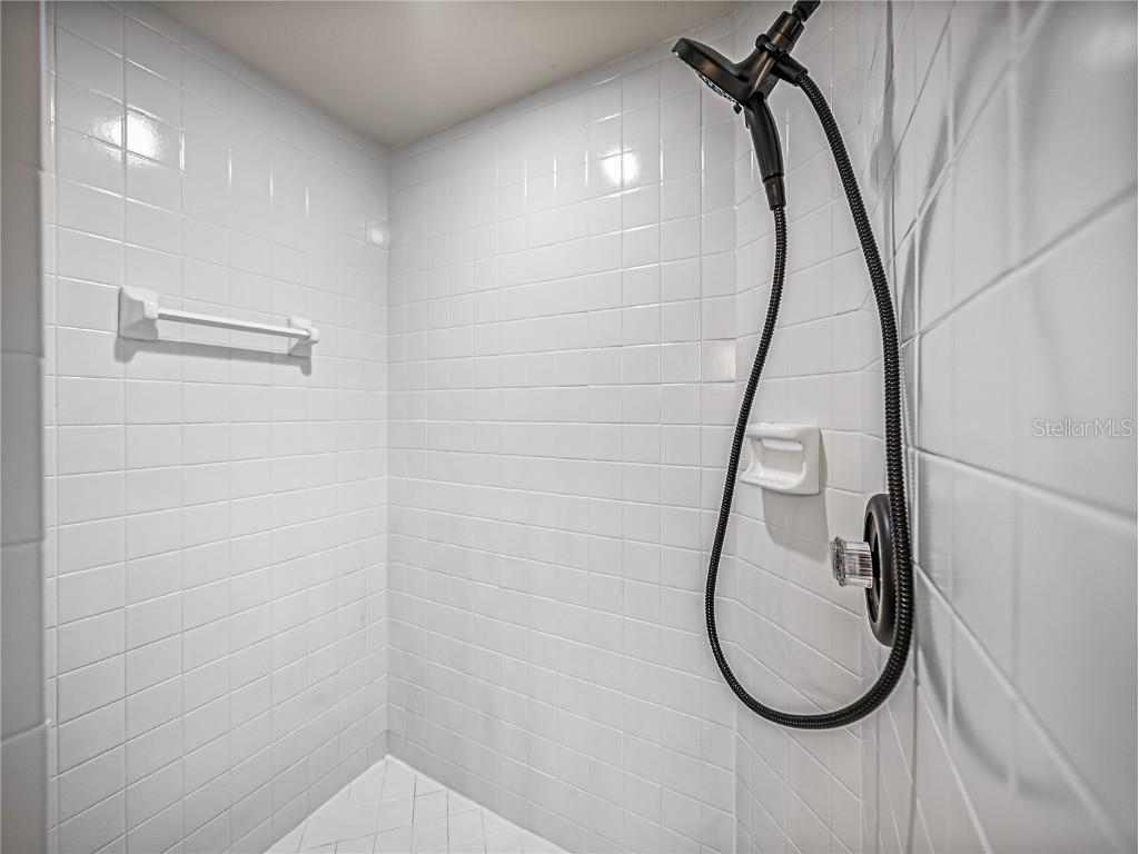 366 6th Avenue N Tierra Verde FL 33715 TB8397452 image60