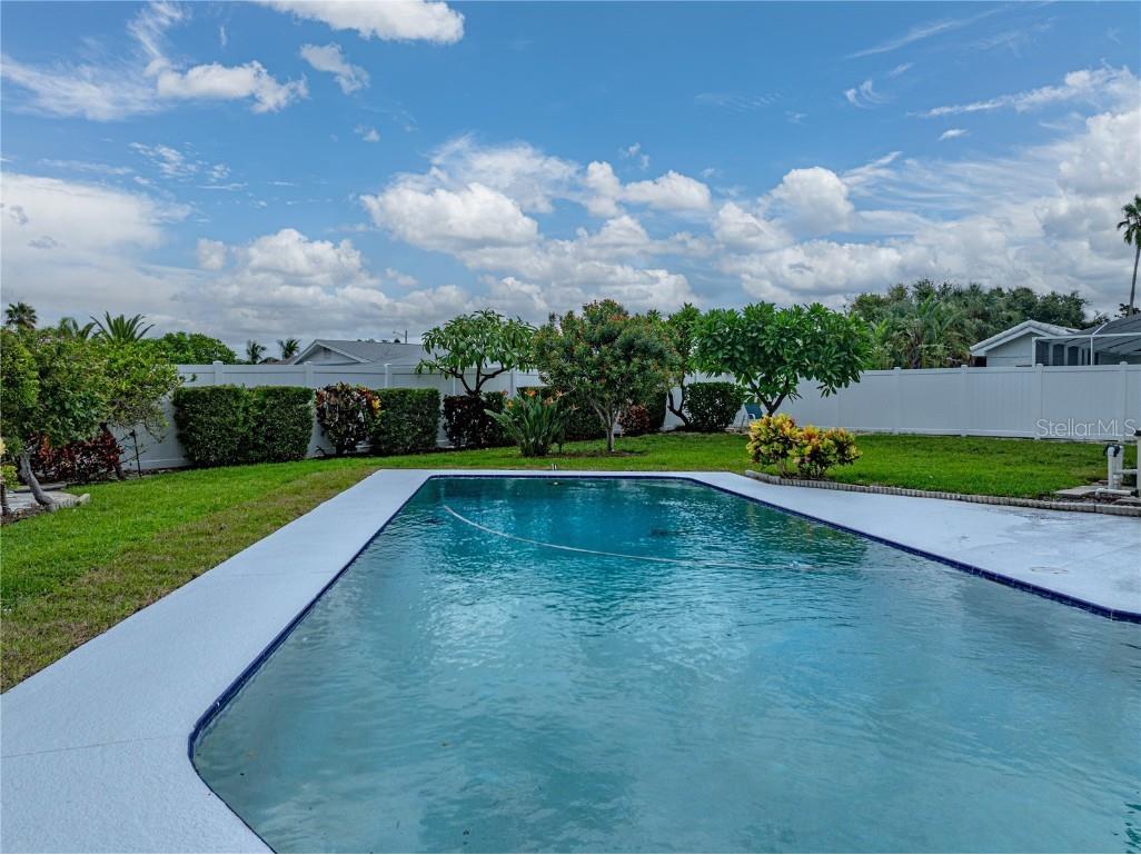 366 6th Avenue N Tierra Verde FL 33715 TB8397452 image76