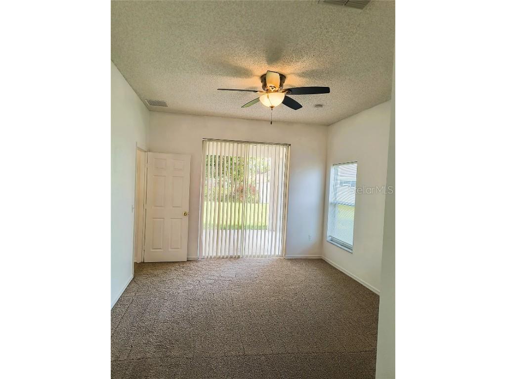 366 Aylesbury Court Kissimmee FL 34758 S5135652 image4