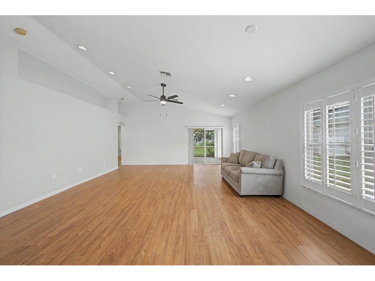 366 Barrington Court Spring Hill FL 34609 W7885835 image10
