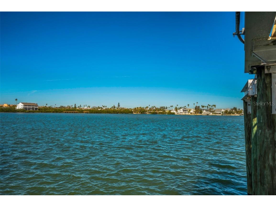 366 La Hacienda Drive Indian Rocks Beach FL 33785 - INTRACOASTAL WATERWAY TB8462368 image13