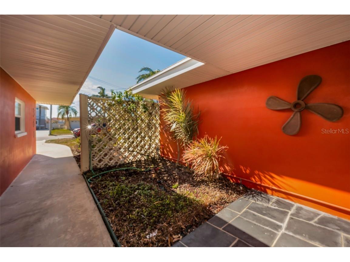 366 La Hacienda Drive Indian Rocks Beach FL 33785 - INTRACOASTAL WATERWAY TB8462368 image29