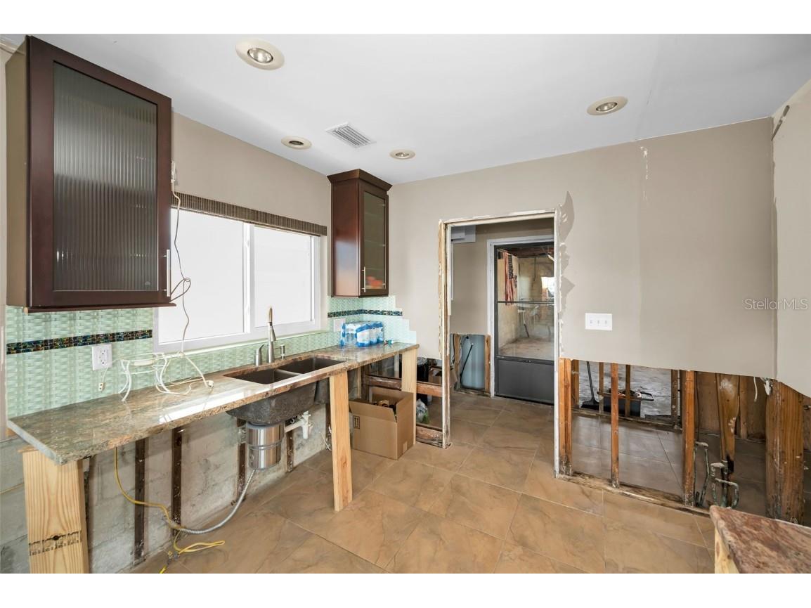 366 La Hacienda Drive Indian Rocks Beach FL 33785 - INTRACOASTAL WATERWAY TB8462368 image40