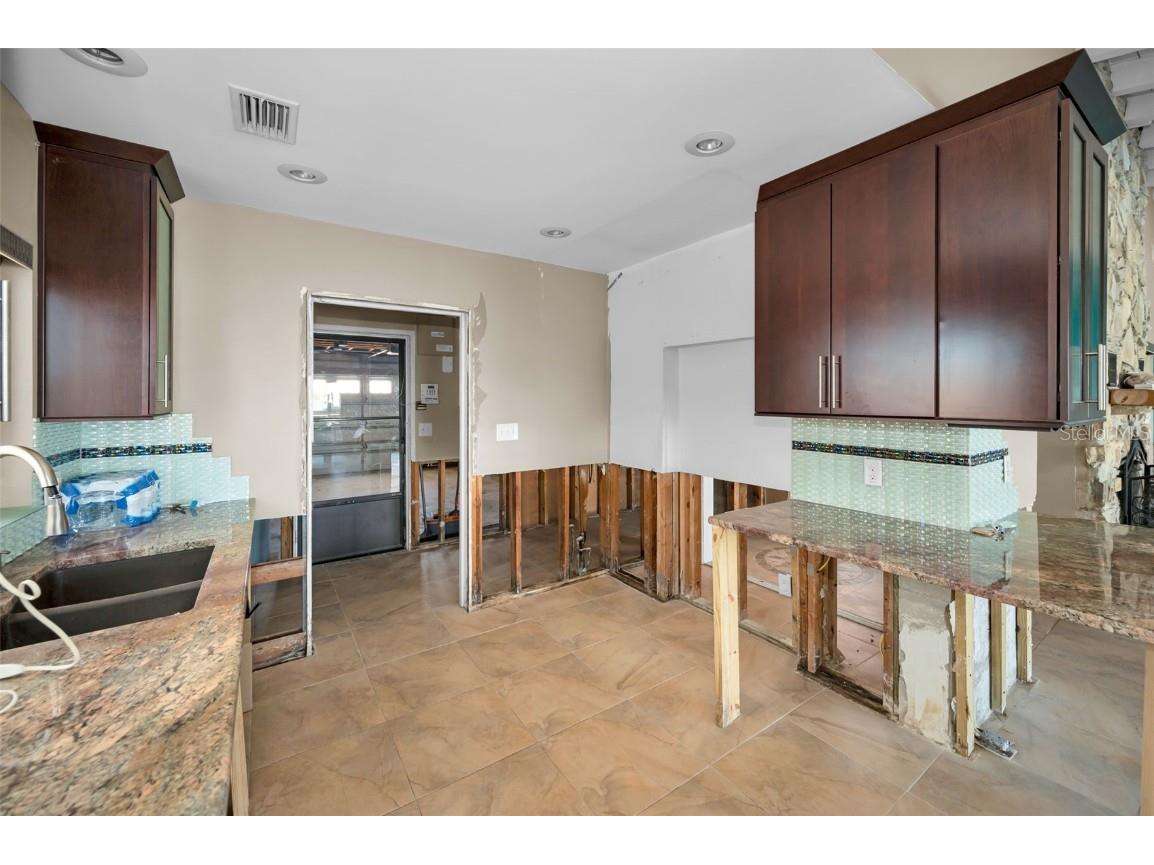 366 La Hacienda Drive Indian Rocks Beach FL 33785 - INTRACOASTAL WATERWAY TB8462368 image42