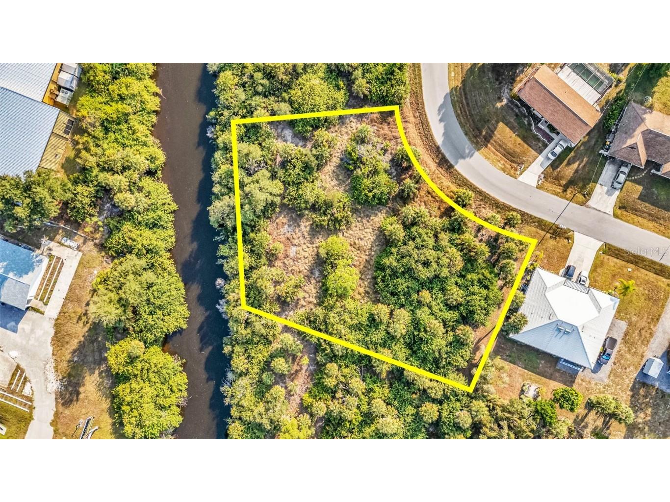 366 Lomond Drive Port Charlotte FL 33953 C7517877 image3