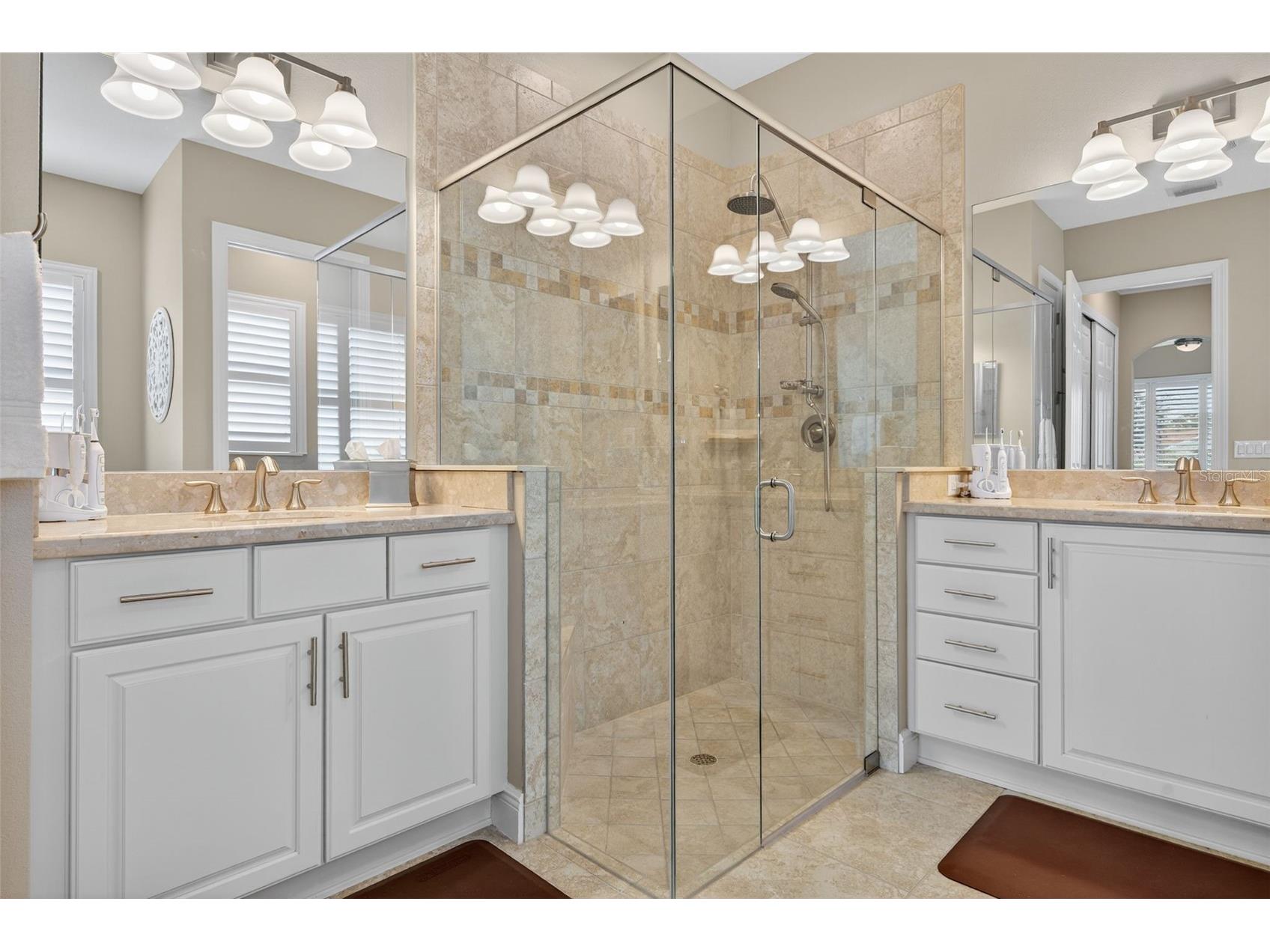 366 Padova Way North Venice FL 34275 A4667933 image40