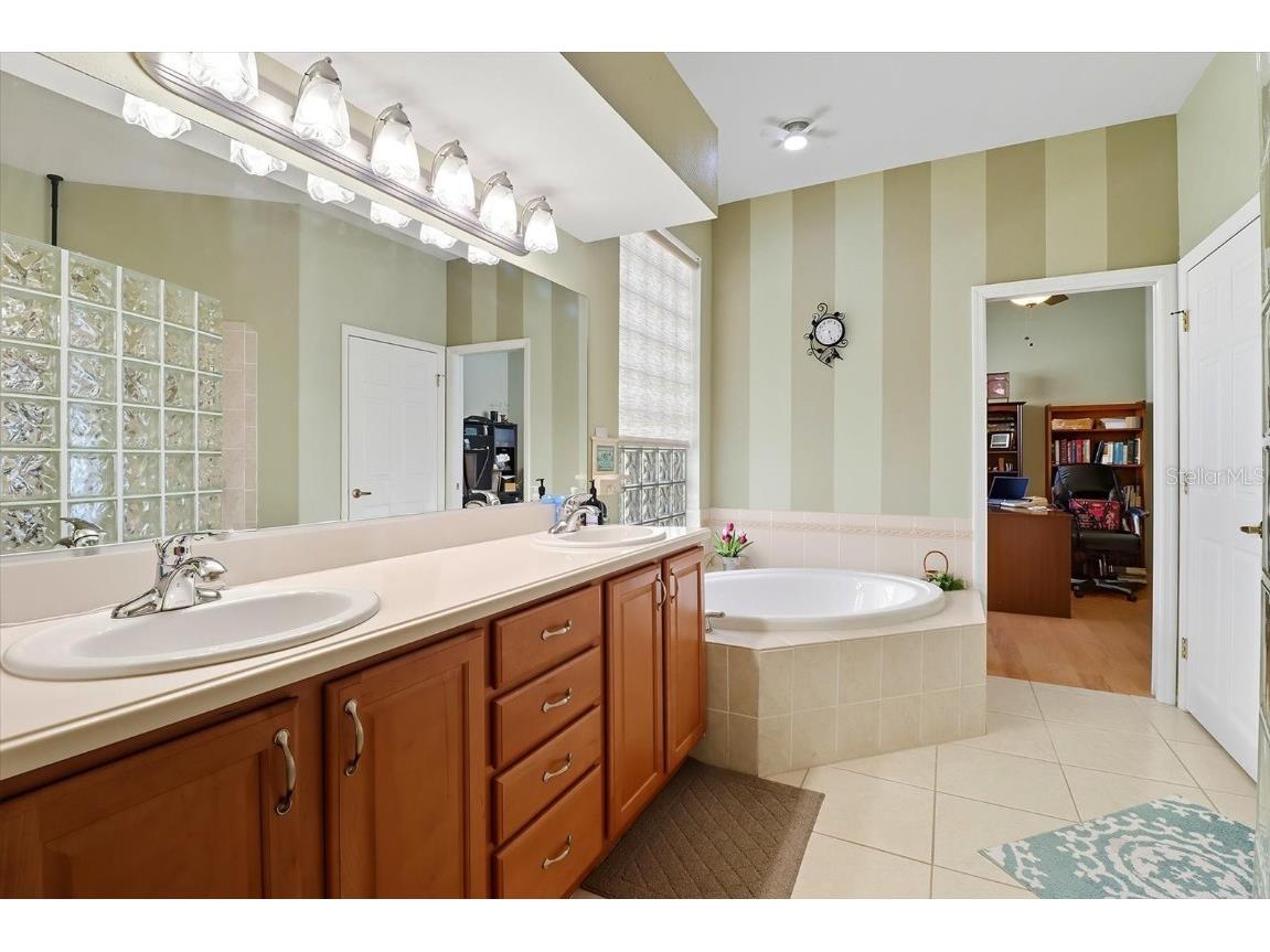 366 W Doerr Path Hernando FL 34442 OM710139 image29