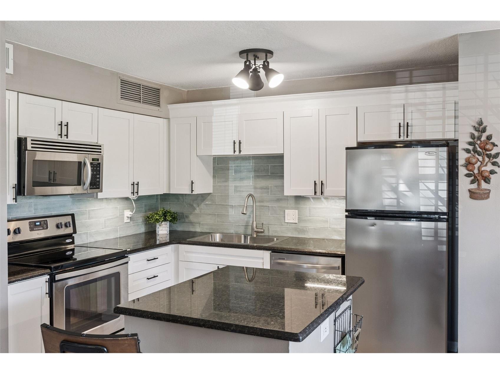 366 Waterside Drive #104 Altamonte Springs FL 32701 - LAKE ORIENTA O6385172 image7
