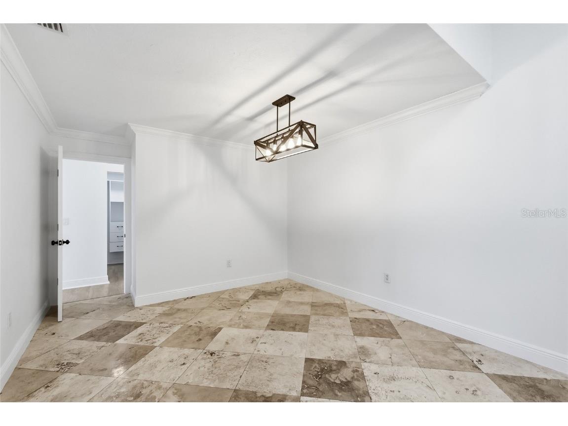 3660 Kingston Boulevard Sarasota FL 34238 A4673449 image11