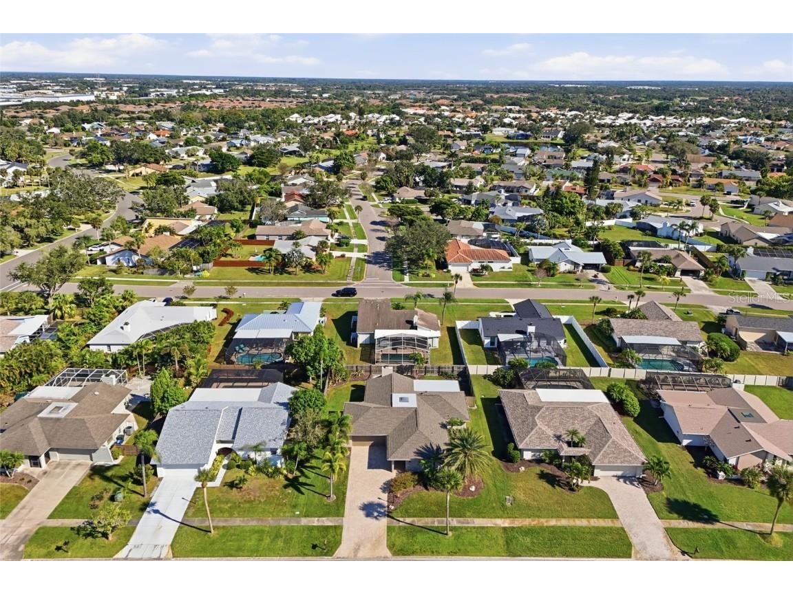 3660 Kingston Boulevard Sarasota FL 34238 A4673449 image28