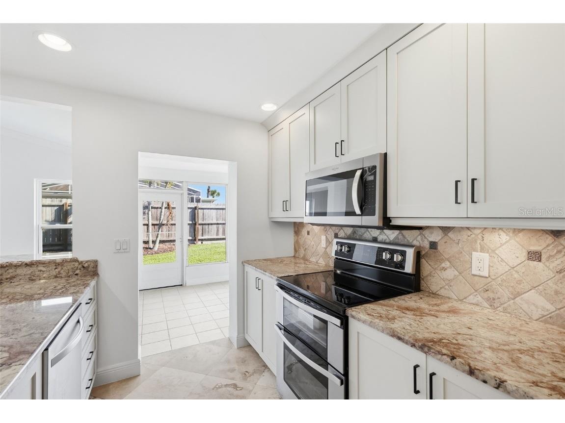 3660 Kingston Boulevard Sarasota FL 34238 A4673449 image9