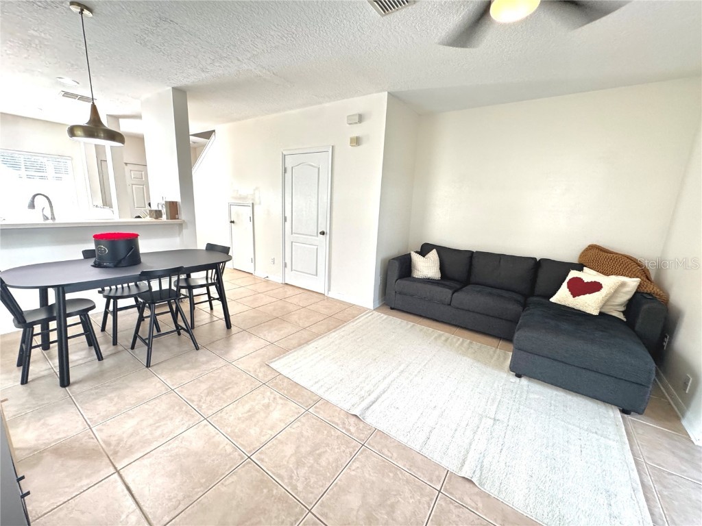 3660 Wilshire Way Road #260 Orlando FL 32829 O6329758 image8