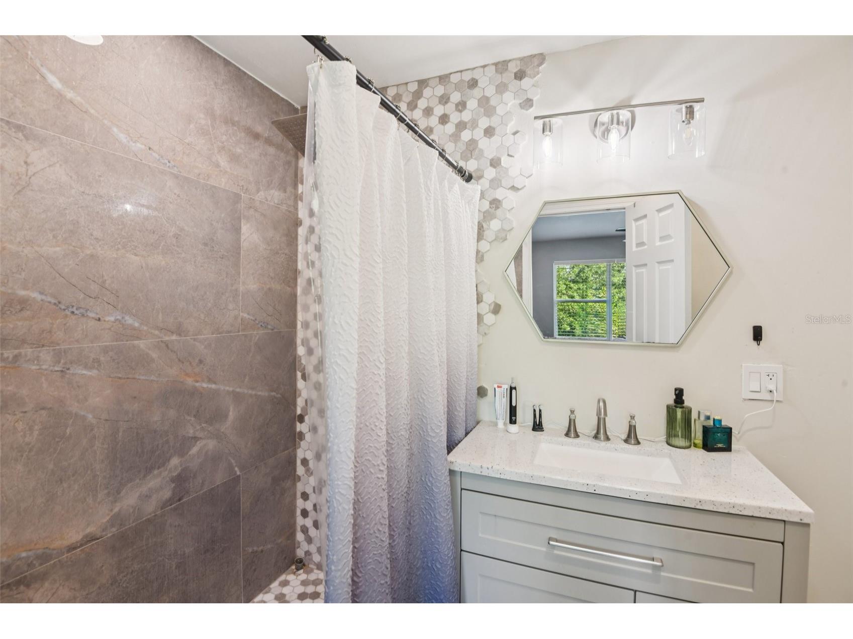 3661 Country Pointe Place Palm Harbor FL 34684 TB8490978 image17