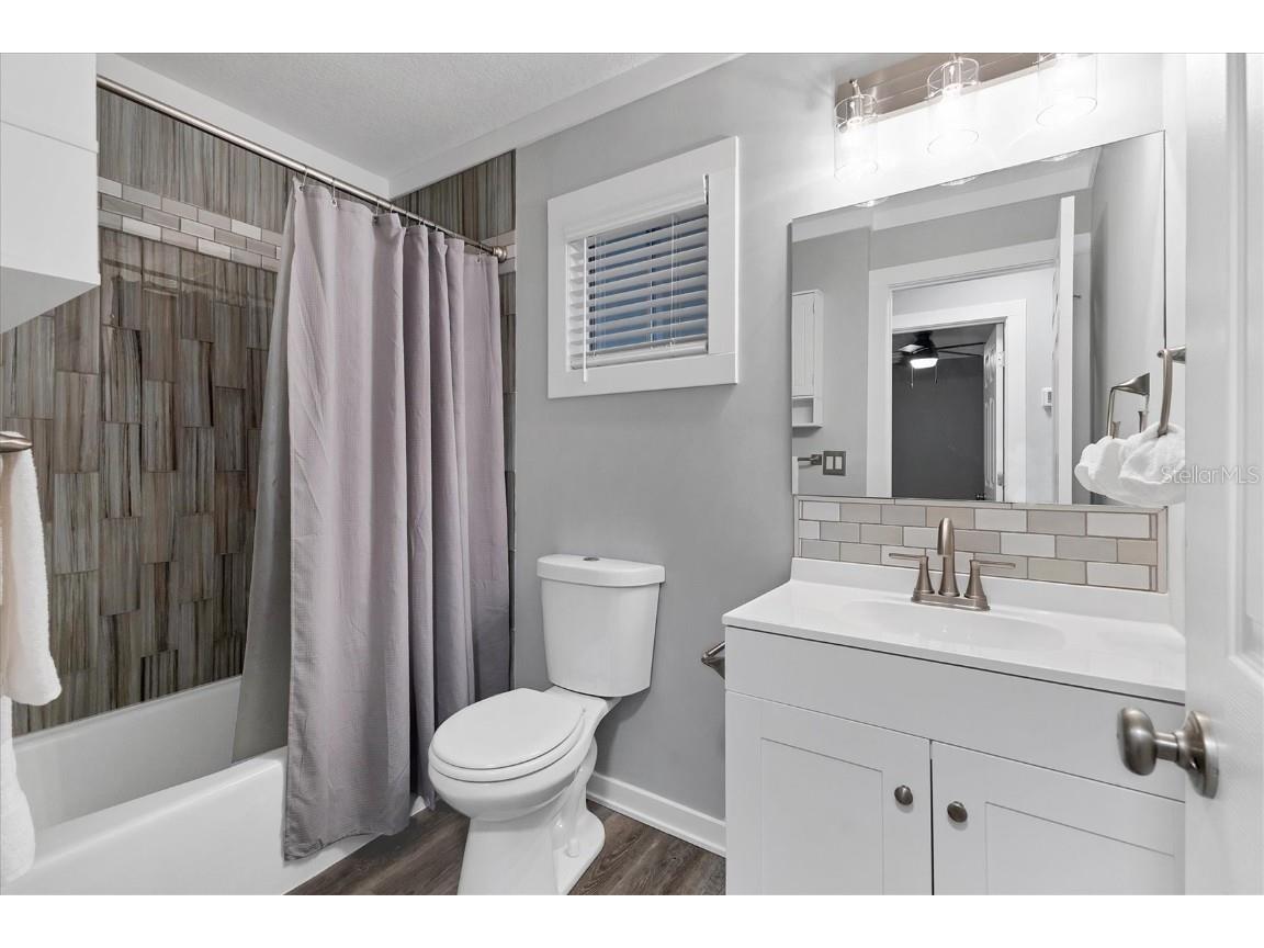 3661 Lake Bayshore Drive #507J Bradenton FL 34205 A4665973 image19