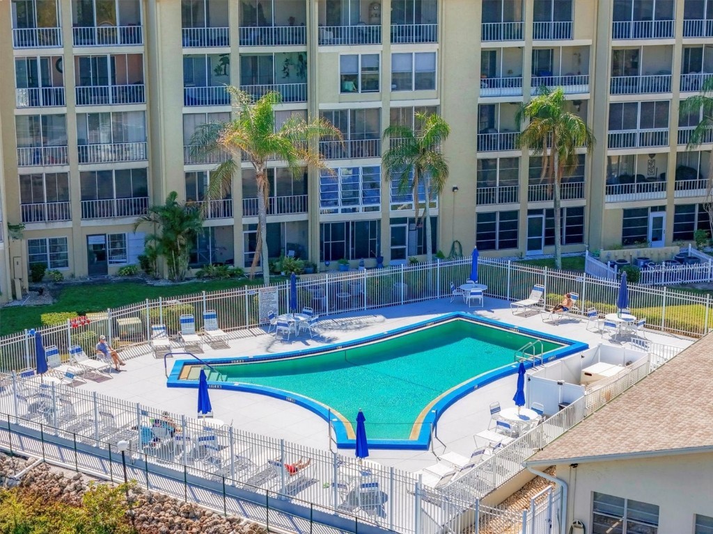 3661 Lake Bayshore Drive #507J Bradenton FL 34205 A4665973 image29