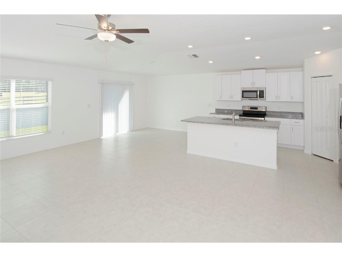 36618 Garden Wall Way Zephyrhills FL 33541 S5137437 image3