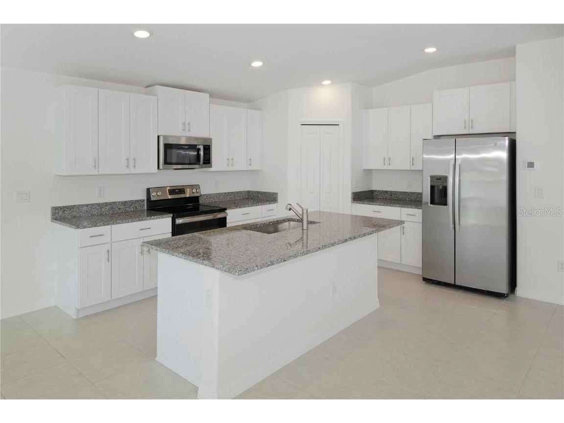 36618 Garden Wall Way Zephyrhills FL 33541 S5137437 image7