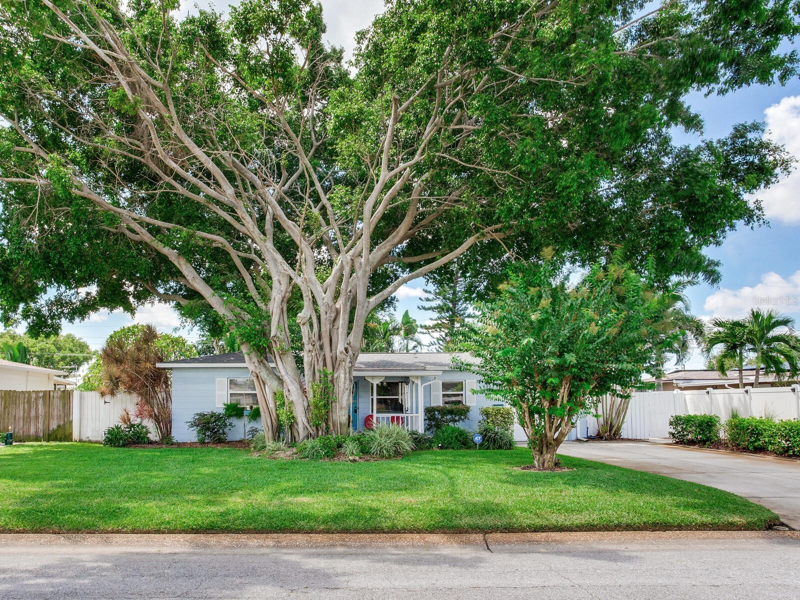3662 24th Avenue N Saint Petersburg FL 33713 TB8519193 image44