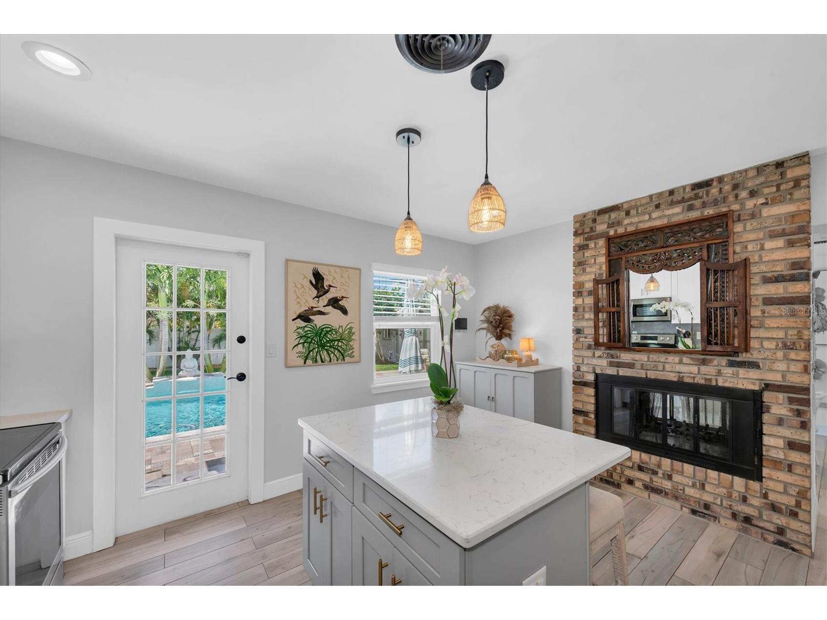 3662 27th Avenue N Saint Petersburg FL 33713 TB8508785 image25
