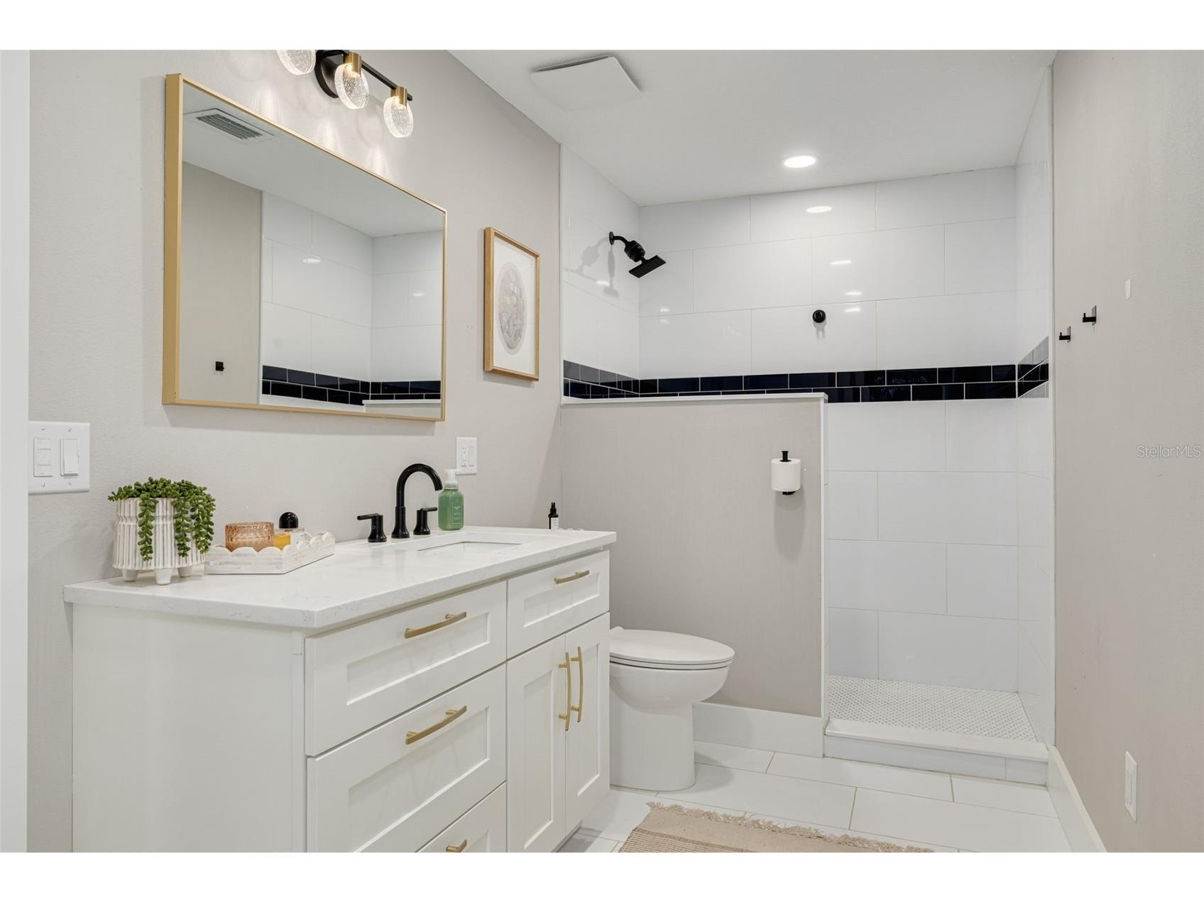 3662 5th Avenue S Saint Petersburg FL 33711 TB8478767 image23