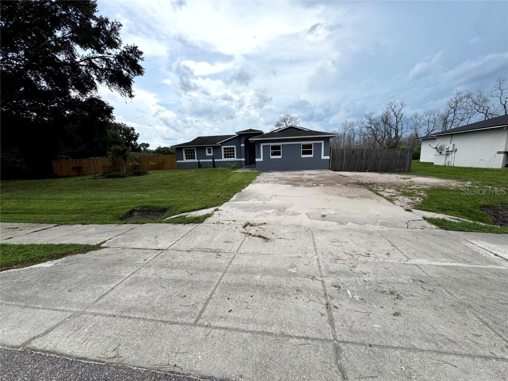 3662 Mohawk Drive Mount Dora FL 32757 O6340259 image1