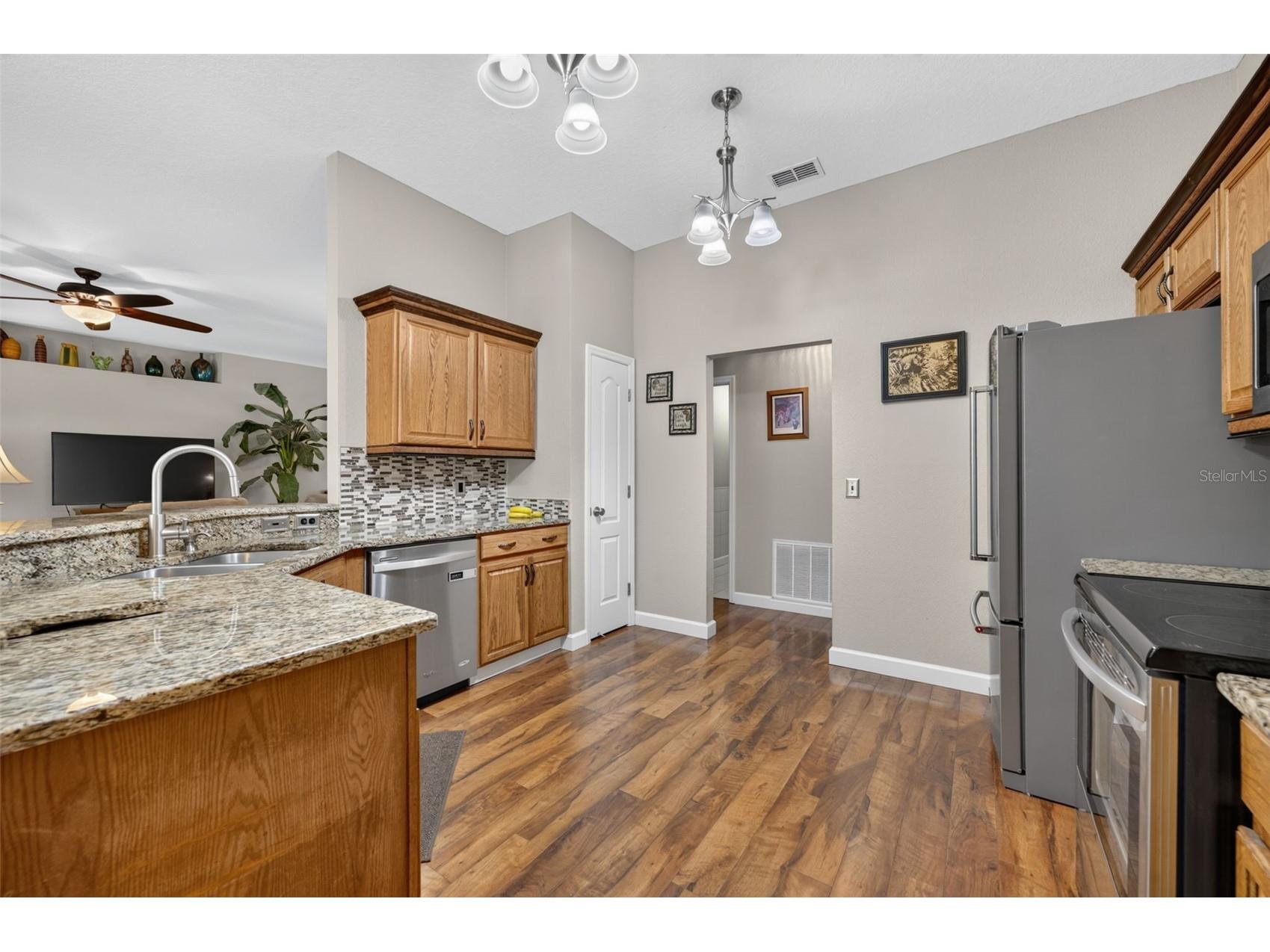36628 Honey Tree Court Eustis FL 32736 - LAKE BLACK BEAR G5114646 image19