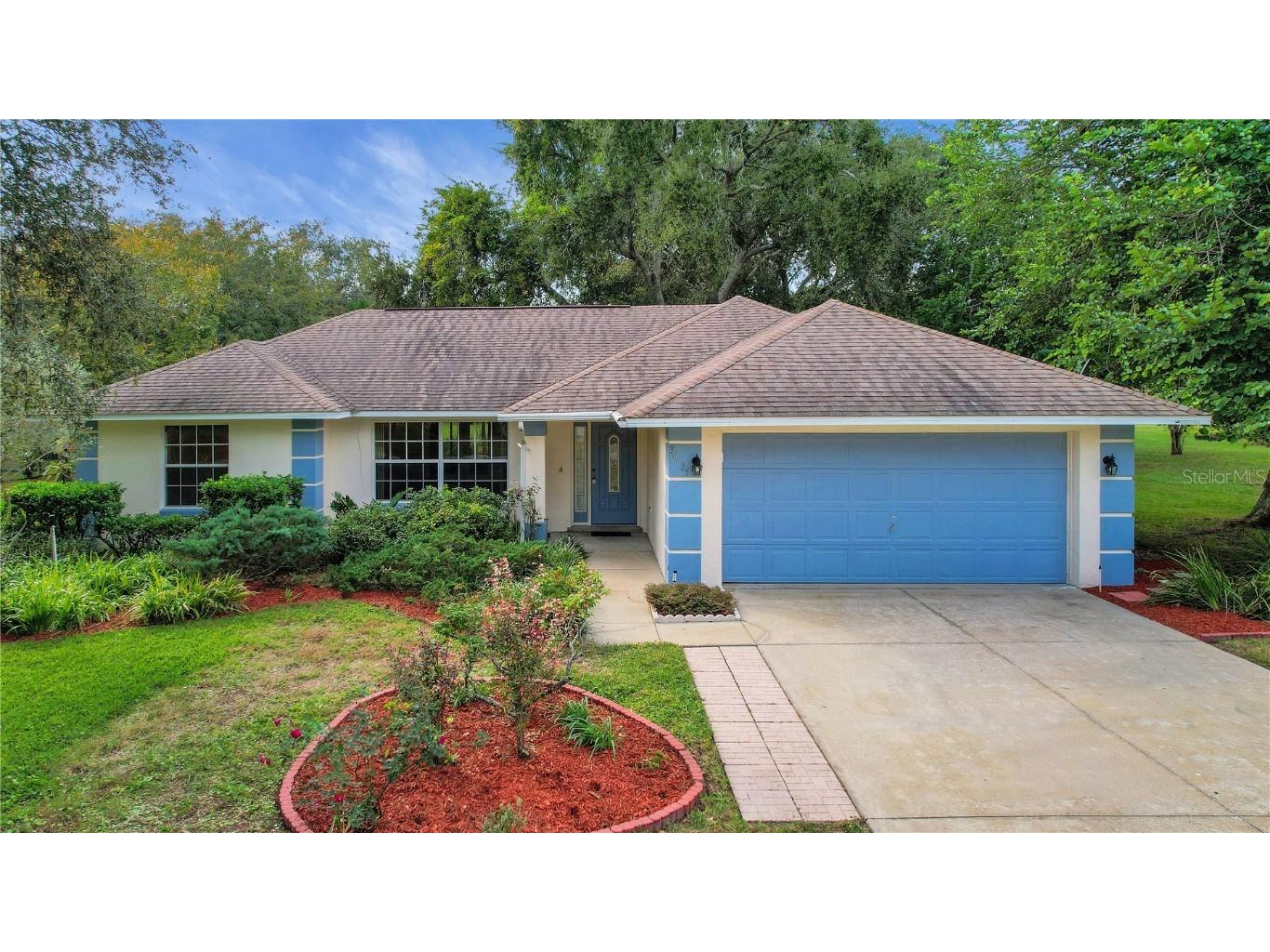 36629 Francis Drive Grand Island FL 32735 G5104243 image1